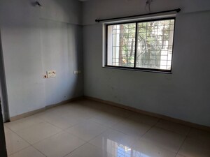 Room in 2 BHK Apartment at Agraraj Lumina Towers, Baner – for Rent