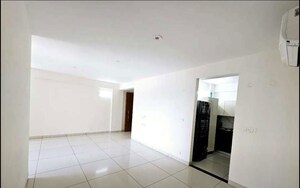 Room in 3 BHK Apartment at Allwin El Comercia, Nagla Road – for Sale