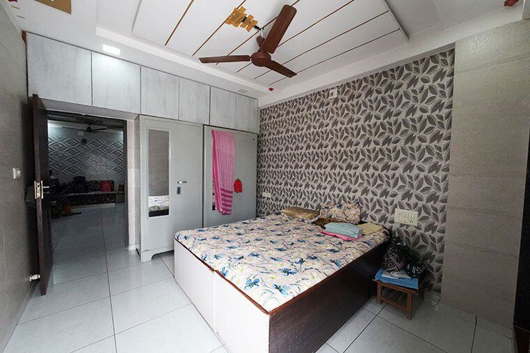 Bedroom, new ranip 2 Bedroom 125 Sq.Yd. Penthouse In New Ranip Ahmedabad 10667851