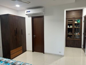 Room in 4 BHK Apartment at Jayabheri Orange County, Gachibowli – for Rent