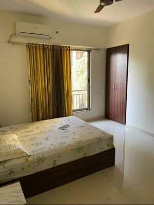 Bedroom in 2 BHK Apartment at Rajdeep CHS Naupada, Naupada – for Rent