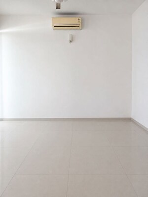 Room in 3 BHK Apartment at M3M Merlin, Sector 67 – for Rent