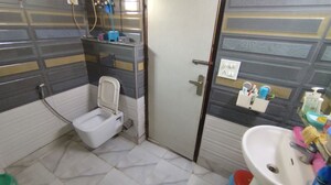 Bathroom in 3 BHK Builder Floor at Green Fields Colony – for Rent