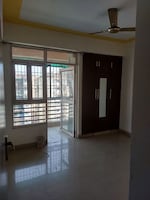 2.5 BHK +  1450 Sq.Ft. Apartment in Panchsheel Wellington