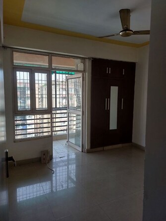 2.5 BHK +  1450 Sq.Ft. Apartment in Panchsheel Wellington