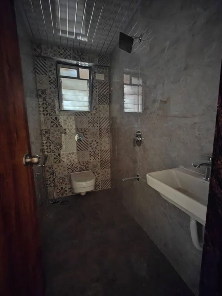 Bathroom, arihant-balaji-pride 2 Bedroom 714 Sq.Ft. Apartment In Chembur Mumbai 10667915
