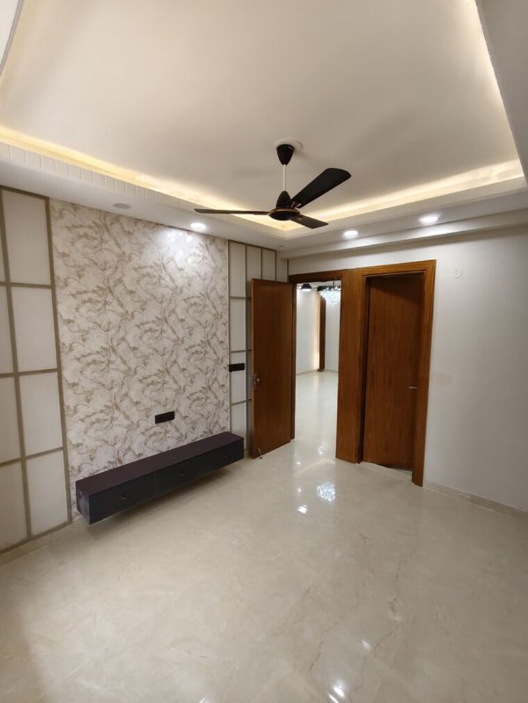 Room, puri-kohinoor 3 Bedroom 1200 Sq.Ft. Builder Floor In Sector 89 Faridabad 10667927