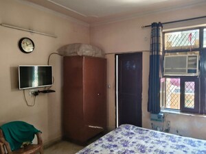 Living Room in 3 BHK Builder Floor at Spring Field Colony – for Rent
