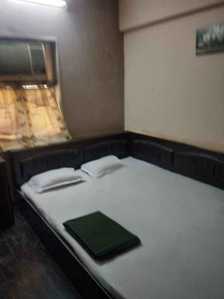 Room, chincholi phatak Pg For Boys In Chincholi Phatak 10667954