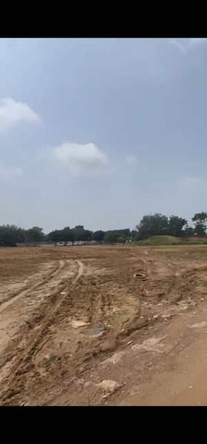Plot Area in  Warehouse at New Gurgaon – for Rent