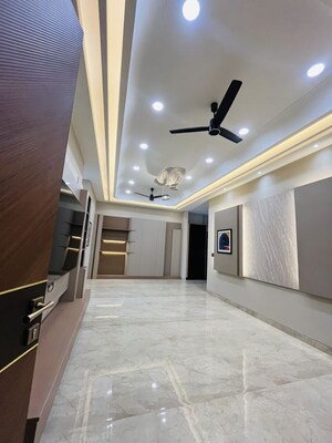 Room in 3 BHK Apartment at SG Vista, Raj Nagar Extension – for Sale