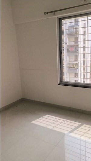 2 BHK Apartment For Sale in Mantra Essence, Undri
