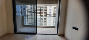 Room in 3 BHK Apartment at Bharat Auravistas, Andheri West – for Sale