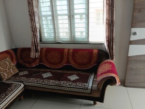 2 BHK Apartment For Rent in White Lily Residency, Sonipat Road