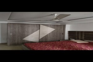 1 BHK Independent House For Rent in Sector 14