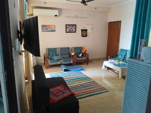 2 BHK Apartment For Rent in Gaur City 2 - 14th Avenue, Sector 16c Greater Noida