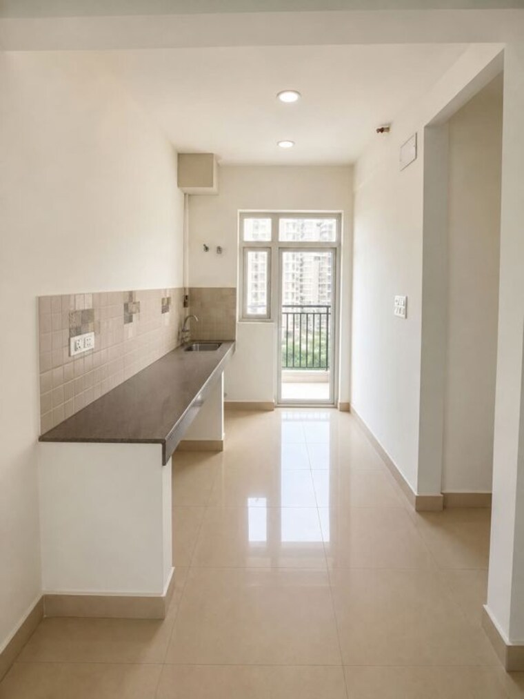 Kitchen, ratan-pearls 2.5 Bedroom 1189 Sq.Ft. Apartment In Sector 16 Greater Noida Greater Noida 10668081