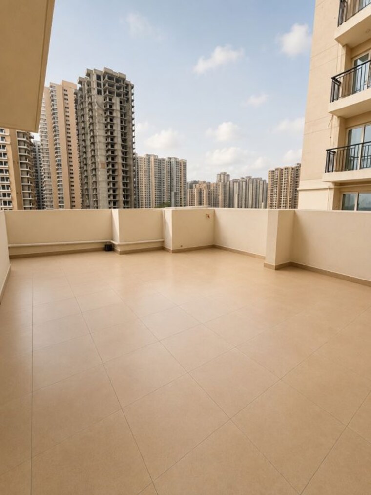 Terrace, ratan-pearls 2.5 Bedroom 1189 Sq.Ft. Apartment In Sector 16 Greater Noida Greater Noida 10668081