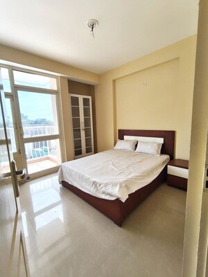 Bedroom in 2 BHK Builder Floor at Sector 23 – for Rent