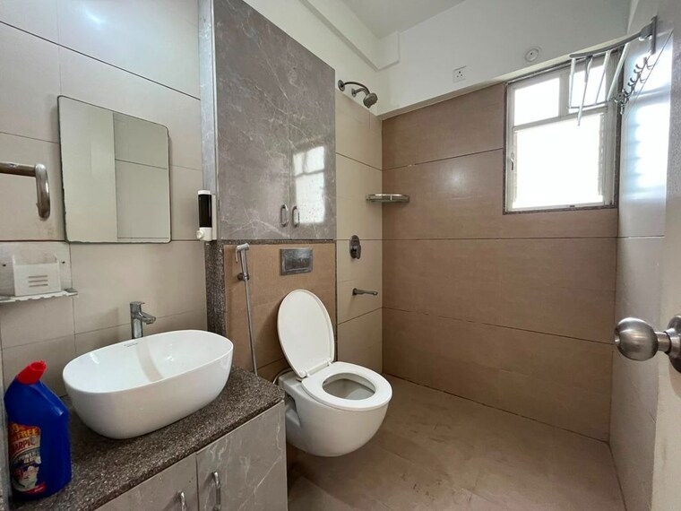 Bathroom, hari-om-puram 2 Bedroom 950 Sq.Ft. Apartment In Aundh Pune 10668109