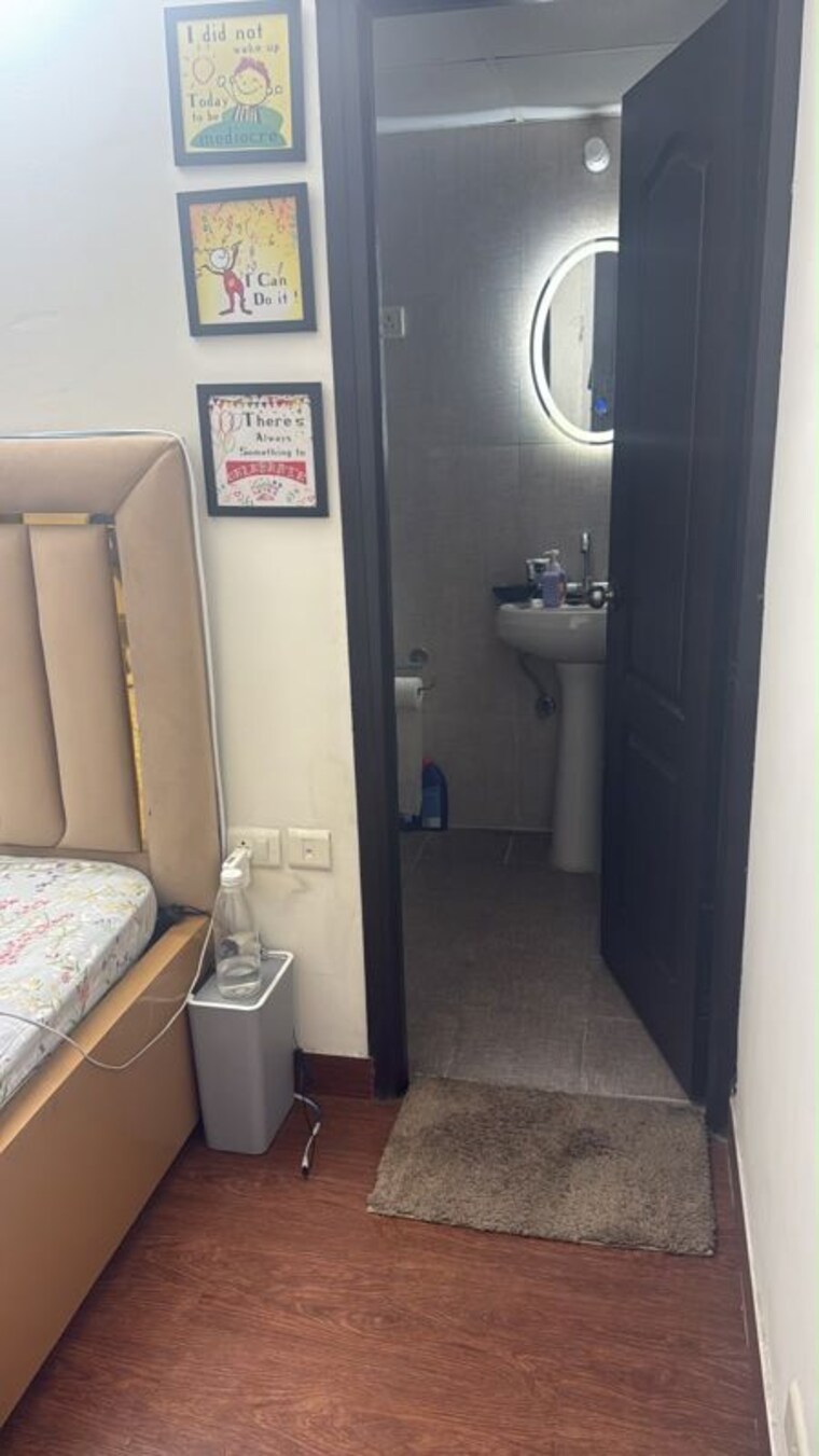 Bathroom, aditya-world-city 3 Bedroom 1125 Sq.Ft. Apartment In Shahpur Bamheta Ghaziabad 10665218