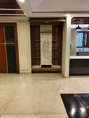 Living Room in 4 BHK Apartment at Vipul Belmonte, Sector 53 – for Sale