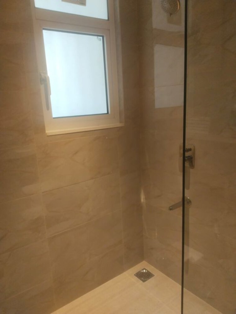 Bathroom, godrej-arden 4 Bedroom 2609 Sq.Ft. Apartment In Sigma Iii Greater Noida Greater Noida 10668119