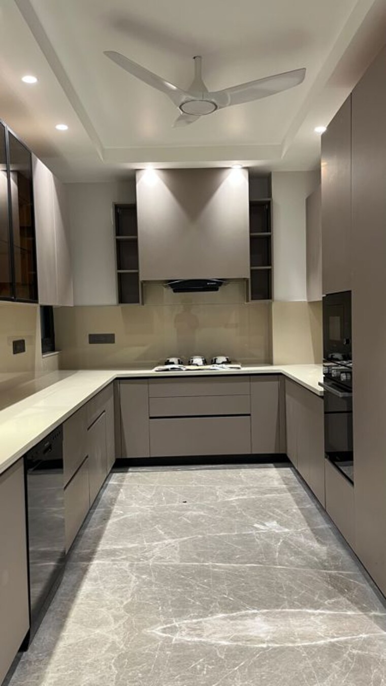 Kitchen, pioneer-araya 4 Bedroom 4279 Sq.Ft. Apartment In Sector 62 Gurgaon 10668138