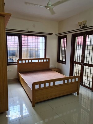 Bedroom in 3 BHK Apartment at Richmond Towers, Richmond Town – for Rent