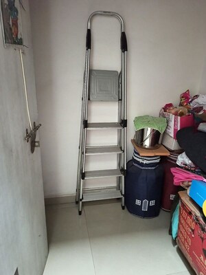 Room in 4 BHK Apartment at Asian Mita Heights, Kharghar – for Sale