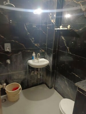 Team Area in 2 BHK Apartment at Vasant Kunj – for Rent