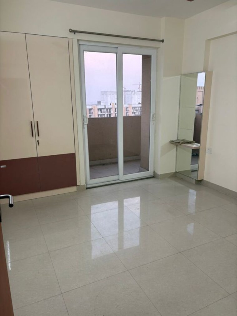 Room, tata-eureka-park 2 Bedroom 1100 Sq.Ft. Apartment In Sector 150 Noida 10668191