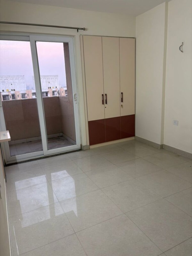 Room, tata-eureka-park 2 Bedroom 1100 Sq.Ft. Apartment In Sector 150 Noida 10668191