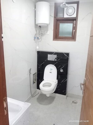 Bathroom in 3 BHK Apartment at Vasant Kunj – for Rent