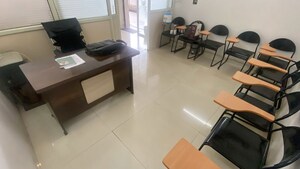  Office Space For Rent in Dhakoli
