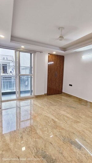 2 BHK Builder Floor For Rent in Vasant Kunj