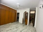 2 BHK +  1100 Sq.Ft. Builder Floor in Sheikh Sarai