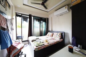 Bedroom in 2 BHK Apartment at Vaishnodevi Circle – for Sale