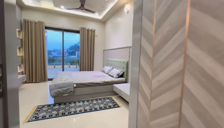 Bedroom, indira nagar 6+ Bedroom 4500 Sq.Ft. Villa In Indira Nagar Lucknow 10668209