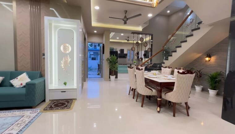 Team Area, indira nagar 6+ Bedroom 4500 Sq.Ft. Villa In Indira Nagar Lucknow 10668209