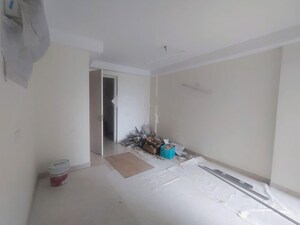 Room in 3.5 BHK Apartment at Bestech Park View Altura, Sector 79 – for Rent