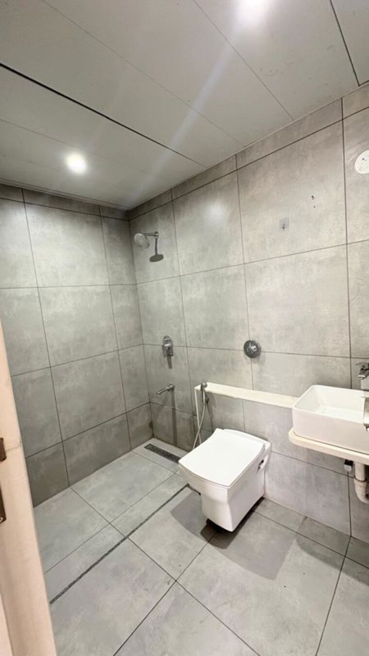 Bathroom, ahura-ecopolitan 2 Bedroom 1100 Sq.Ft. Apartment In Punawale Pune 10668225
