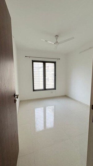Room in 2 BHK Apartment at Ahura Ecopolitan, Punawale – for Rent