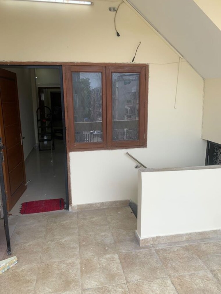 Exterior View, lajpat nagar i 2 Bedroom 1000 Sq.Ft. Independent House In Lajpat Nagar I Delhi 10668218