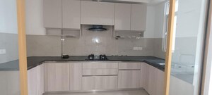 Bathroom in 3.5 BHK Apartment at Smart World Orchard, Sector 61 – for Rent