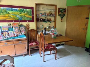 Bedroom in 2 BHK Apartment at Tulip Park CHS, Andheri East – for Rent