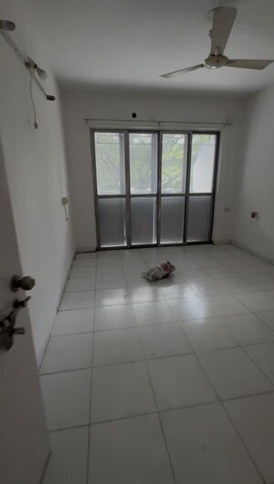2 BHK Apartment For Rent in Nivedita Terrace, Wanowrie