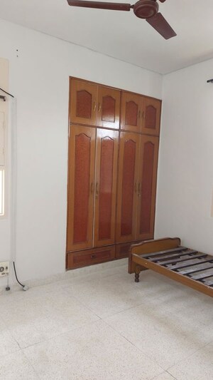 3 BHK Builder Floor For Rent in Sector 23