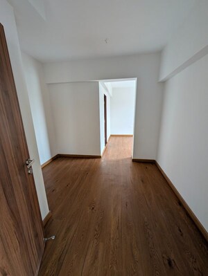 Room in 3.5 BHK Apartment at Gera World of Joy, Kharadi – for Rent
