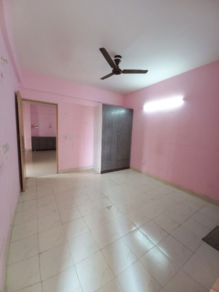 Room, ninex-rmg-residency 2 Bedroom 700 Sq.Ft. Apartment In Sector 37c Gurgaon 10668321
